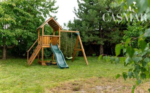 Na predaj priestranný 4-izbový rodinný dom v obci Tešedíkovo