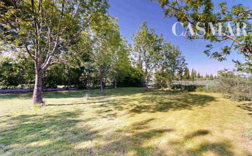 Na predaj rodinný dom/objekt situovaný v časti Oravné na okraji Trnavy.