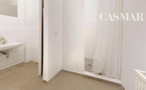 NA PRENÁJOM: Multifunkčný komerčný objekt – Radošovce