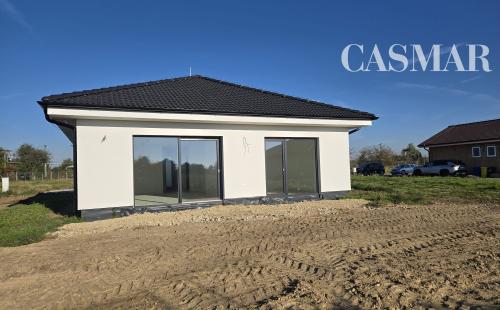 Novostavba 4-izbového bungalovu v novej lokalite – Slovenská Nová Ves