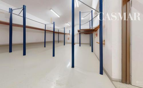 NA PRENÁJOM: Multifunkčný komerčný objekt – Radošovce.