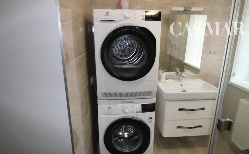 ***Krásny 2izb.byt s XLgaraž.státim v historickom centre Trnavy***