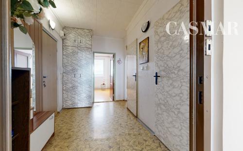 REZERVOVANÉ!Na predaj:3izb. byt-ideálny na rekonštrukciu podľa vlastných predstáv