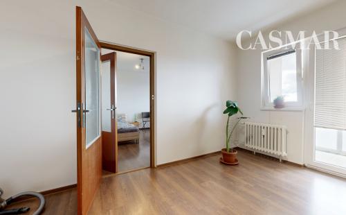 Na predaj:3izb. byt-ideálny na rekonštrukciu podľa vlastných predstáv