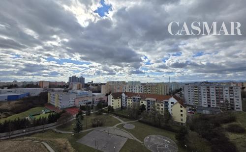 REZERVOVANÉ!Na predaj:3izb. byt-ideálny na rekonštrukciu podľa vlastných predstáv