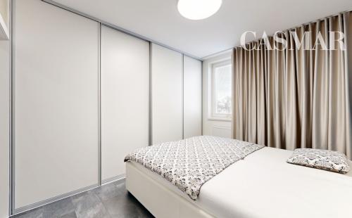 Prenájom 2-izbového bytu s parkovaním – Suchá nad Parnou