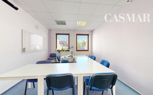 Flexibilné obchodné priestory priamo v centre Trnavy – až 14 miestností ideálnych pre ordinácie, kancelárie či služby