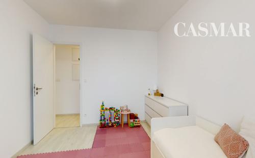 Predaj - Priestranný 3-izbový byt s veľkým L balkónom v Arboria Park