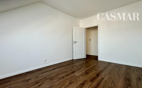 POLIANKY / Posledný 3-izbový byt s loggiou a kuchynskou linkou v III. etape