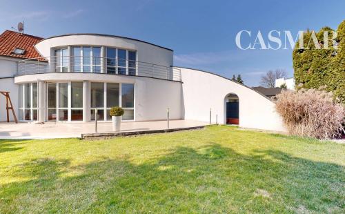 PREDAJ | Veľkorysý rodinný dom v lukratívnej časti – Trnava, Vajslova dolina