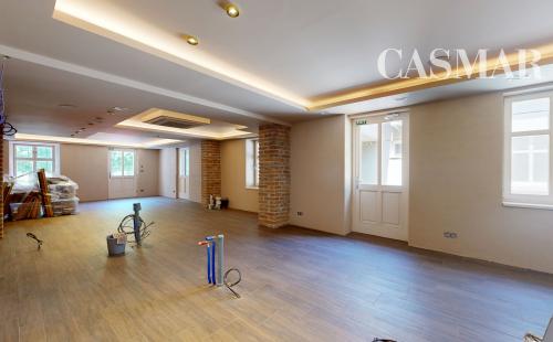 Obchodný priestor v centre Trnavy – novozrekonštruovaný s historickou atmosférou