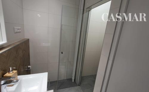 !!EXKLUZÍVNE!! KLIMATIZOVANÝ 1,5 IZBOVÝ BYT NA PRENÁJOM