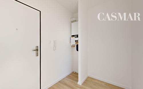 PRENÁJOM / 1-izbový byt so spacím kútom a parkovacím miestom