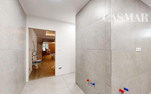 Obchodný priestor s historickou pivnicou v centre Trnavy – po rekonštrukcii, s jedinečnou atmosférou