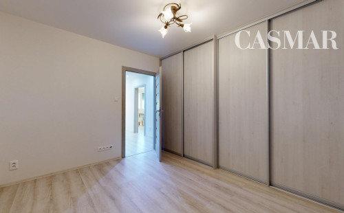 NA PREDAJ 3 IZBOVÝ ZREKONŠTRUOVANÝ BYT - TRNAVA.