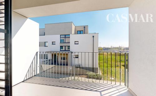 NOVOSTAVBA - MODERNÝ 2 IZBOVÝ BYT V TRNAVE - JOZEFA ADAMCA