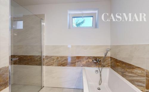 Na predaj priestranný rodinný dom s veľkorysým pozemkom