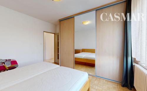 Na predaj priestranný rodinný dom s veľkorysým pozemkom