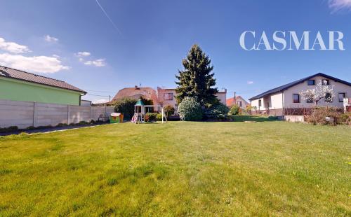 Na predaj priestranný rodinný dom s veľkorysým pozemkom