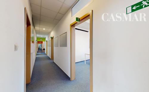 Flexibilné obchodné priestory priamo v centre Trnavy – až 14 miestností ideálnych pre ordinácie, kancelárie či služby