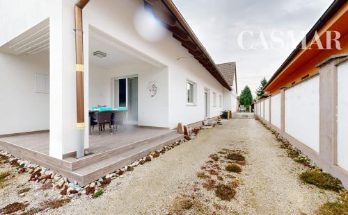 PREDAJ | Veľkorysý rodinný dom v Trnave s 3 bytovými jednotkami – bývanie aj investícia