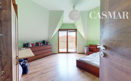 !NA PREDAJ! POLYFUNKČNÁ BUDOVA - BYT S NEBYTOVÝMI PRIESTORMI