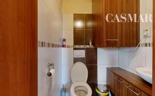 !NA PREDAJ! POLYFUNKČNÁ BUDOVA - BYT S NEBYTOVÝMI PRIESTORMI