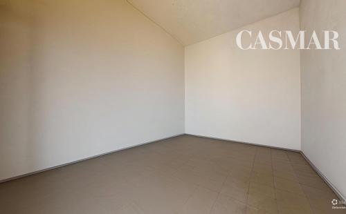 !NA PREDAJ! POLYFUNKČNÁ BUDOVA - BYT S NEBYTOVÝMI PRIESTORMI