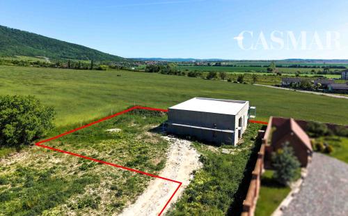 Na predaj:Moderný 4izb bungalov na veľkorysom pozemku v Dolných Orešanoch