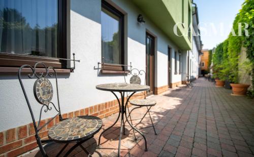 NA PREDAJ ŠTÝLOVÝ PENZIÓN V HISTORICKOM CENTRE PEZINKA