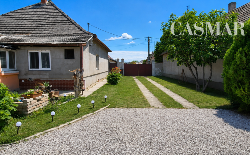4.izbový rodinný dom s veľkým pozemkom 2380m2 - Dolné Saliby