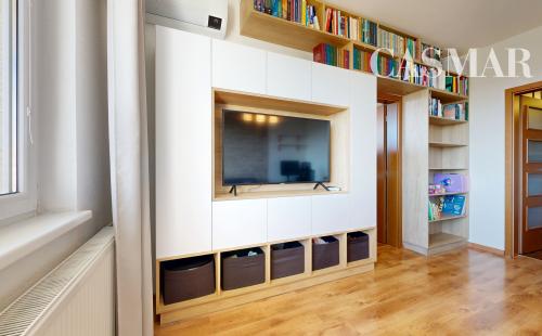 Na PREDAJ 2-izbový byt po rekonštrukcii,Bratislava-Petržalka