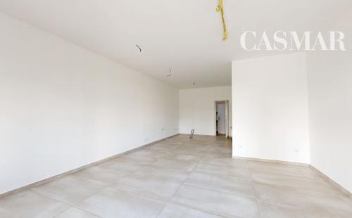 NA PRENÁJOM: Presvetlený obchodný priestor 45 m² na Rybníkovej ulici v Trnave