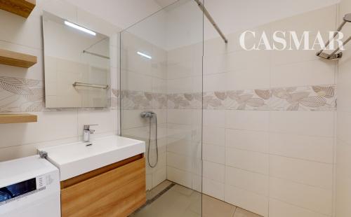 Moderný 2-izbový byt s balkónom na prenájom,Trnava – Gábora Steinera