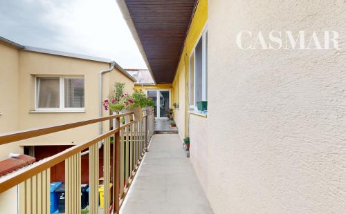 PREDAJ 5-izbový byt rozdelený na dve časti,Kapitulská,Trnava