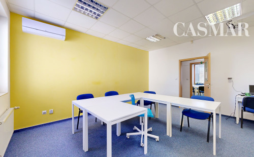 Flexibilné obchodné priestory priamo v centre Trnavy – až 14 miestností ideálnych pre ordinácie, kancelárie či služby