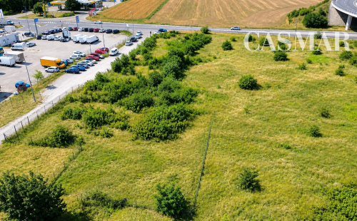 NA PREDAJ | KOMERČNÝ POZEMOK – TRSTÍNSKA CESTA, TRNAVA