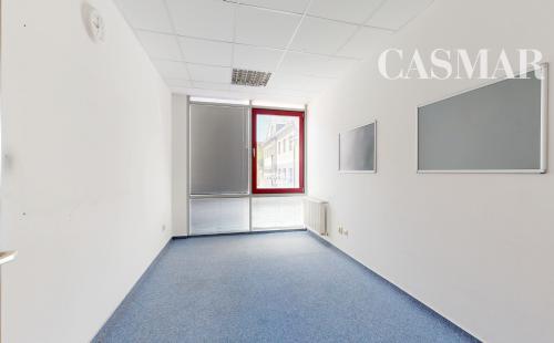 Flexibilné obchodné priestory priamo v centre Trnavy – až 14 miestností ideálnych pre ordinácie, kancelárie či služby