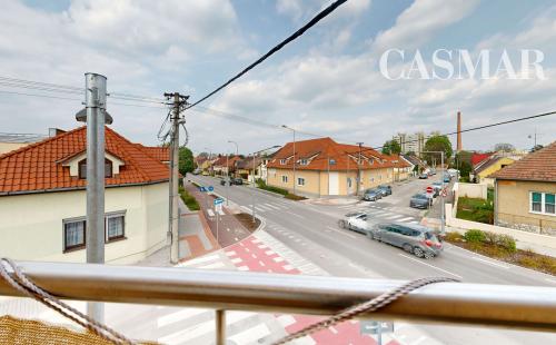 Predaj priestranného 4-izbového bytu s parkovacím miestom – Štefana Moyzesa, Trnava