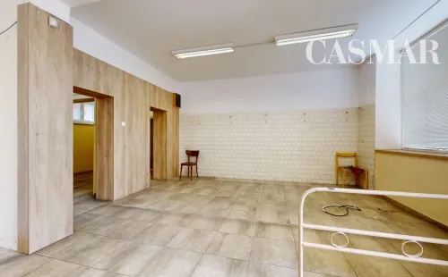 PREDAJ: Obchodný priestor 50,30 m² v Trnave, Štefana Moyzesa 11