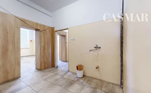 PREDAJ: Obchodný priestor 50,30 m² v Trnave, Štefana Moyzesa 11