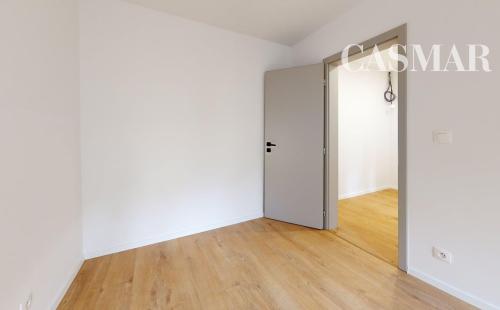 ELEGANTNÝ 4-IZBOVÝ BYT PO KOMPLETNEJ REKONŠTRUKCII na Špačinskej ulici v Trnave
