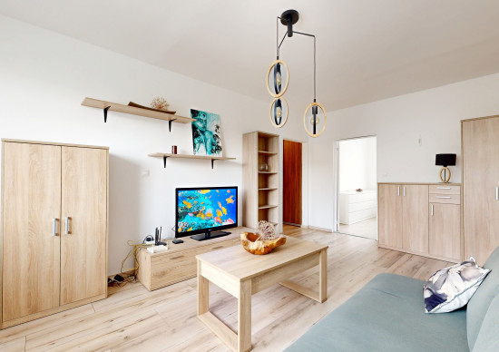 Priestranný 3-izbový byt 78,2 m2 / Tehelná ul.