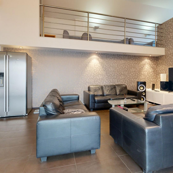 !NA PREDAJ! VEĽKÝ RODINNÝ DOM SENICA