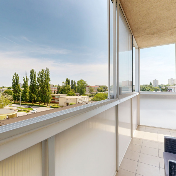 Rezervované-EXKLUZÍVNE CASMAR RK – ponúkame na predaj 4-izbový byt o celkovej výmere 80 m².