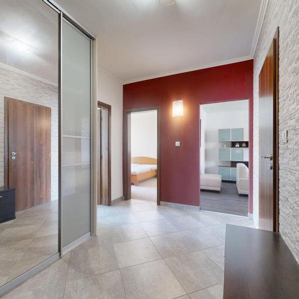 Predaj zariadeného 3-izbového bytu po kompletnej rekonštrukcii s loggiou na Nerudovej ulici v Trnave