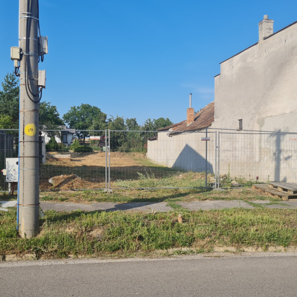 Stavebný pozemok v obci Horné Dubové