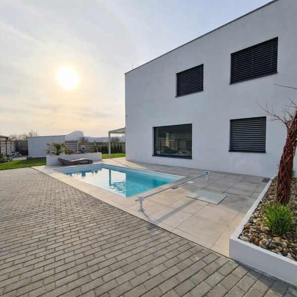 Luxusný 5izb pasívny RD s bazénom v obci Trstín–Malé Karpaty