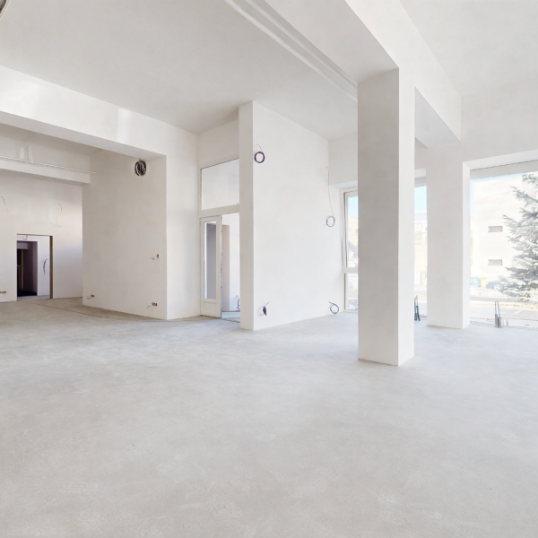 Na predaj–reprezentatívny obch. priestor v centre Trnavy(Orolská ulica)