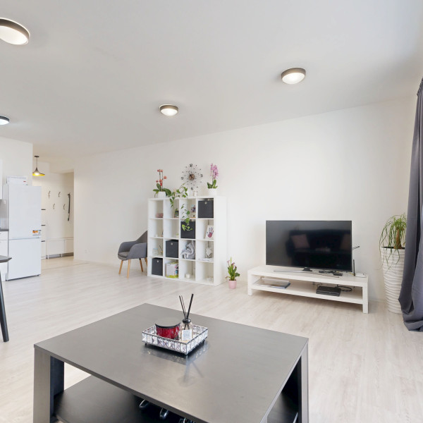 Na predaj: priestranný 3izb byt s balkónom–Mikovíniho ulica